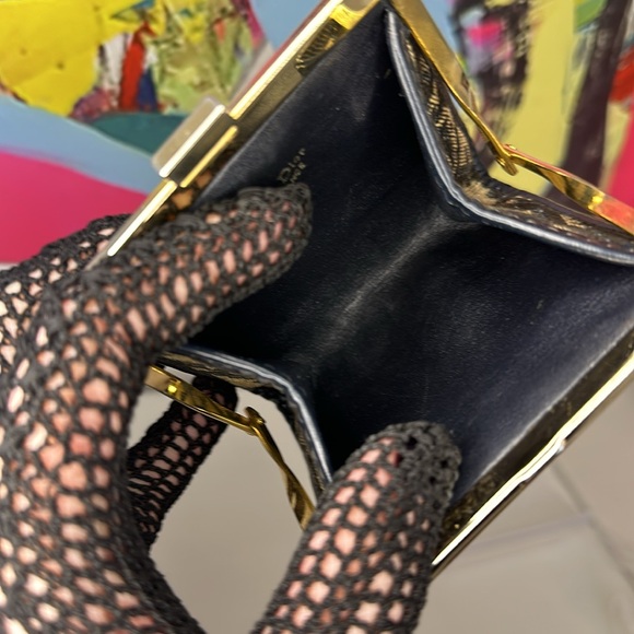 Dior Vintage Kisslock Coinpurse - Picture 12 of 15